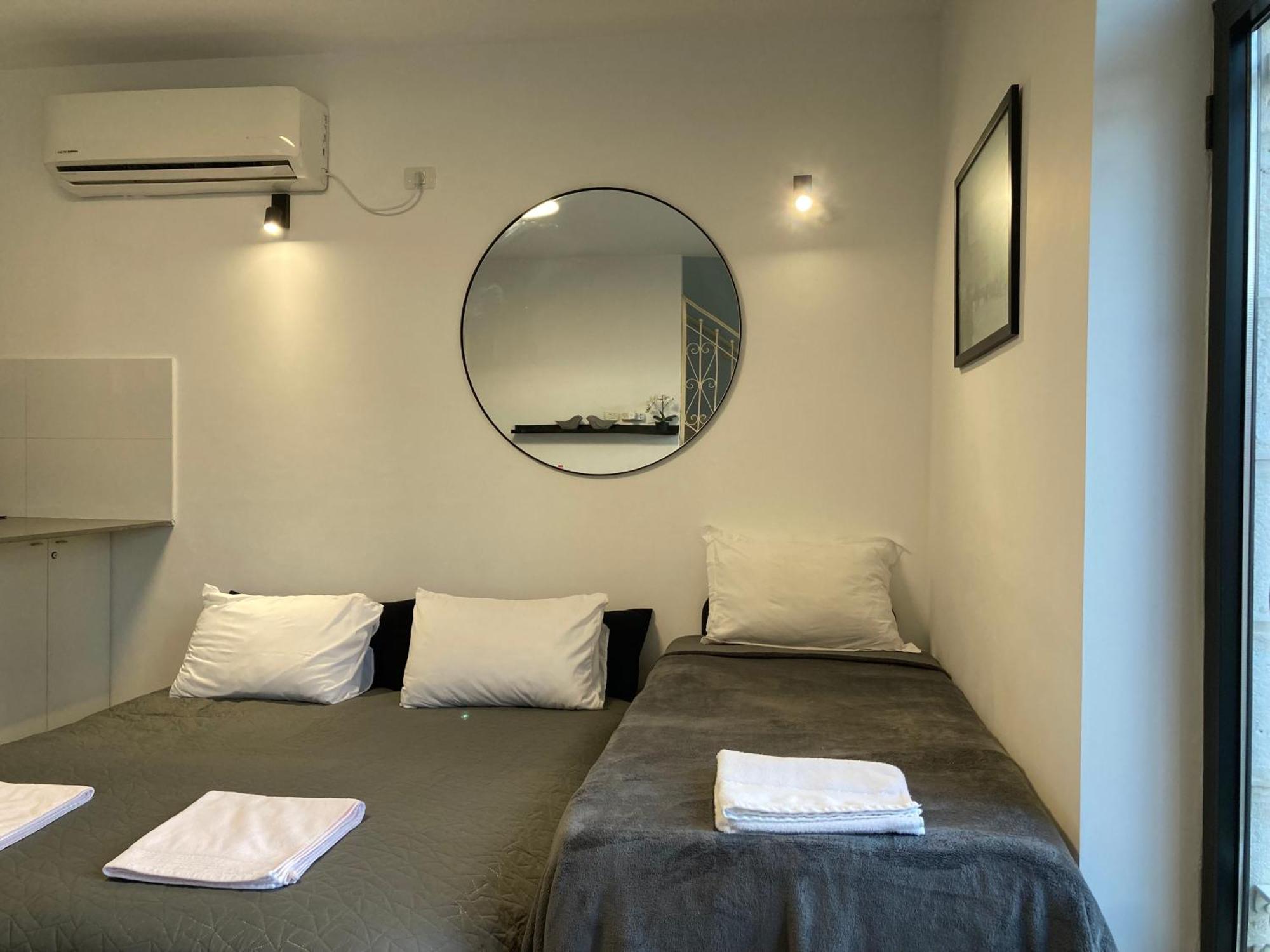 Lovely New Private Duplex In Prime City Center Location เยรูซาเลม ภายนอก รูปภาพ